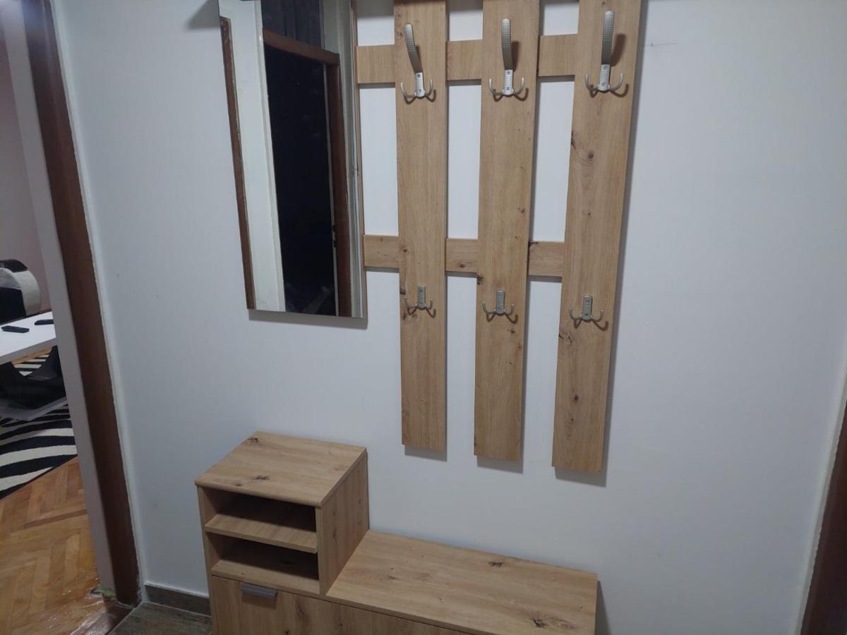 Rajna Apartment Pirot Luaran gambar